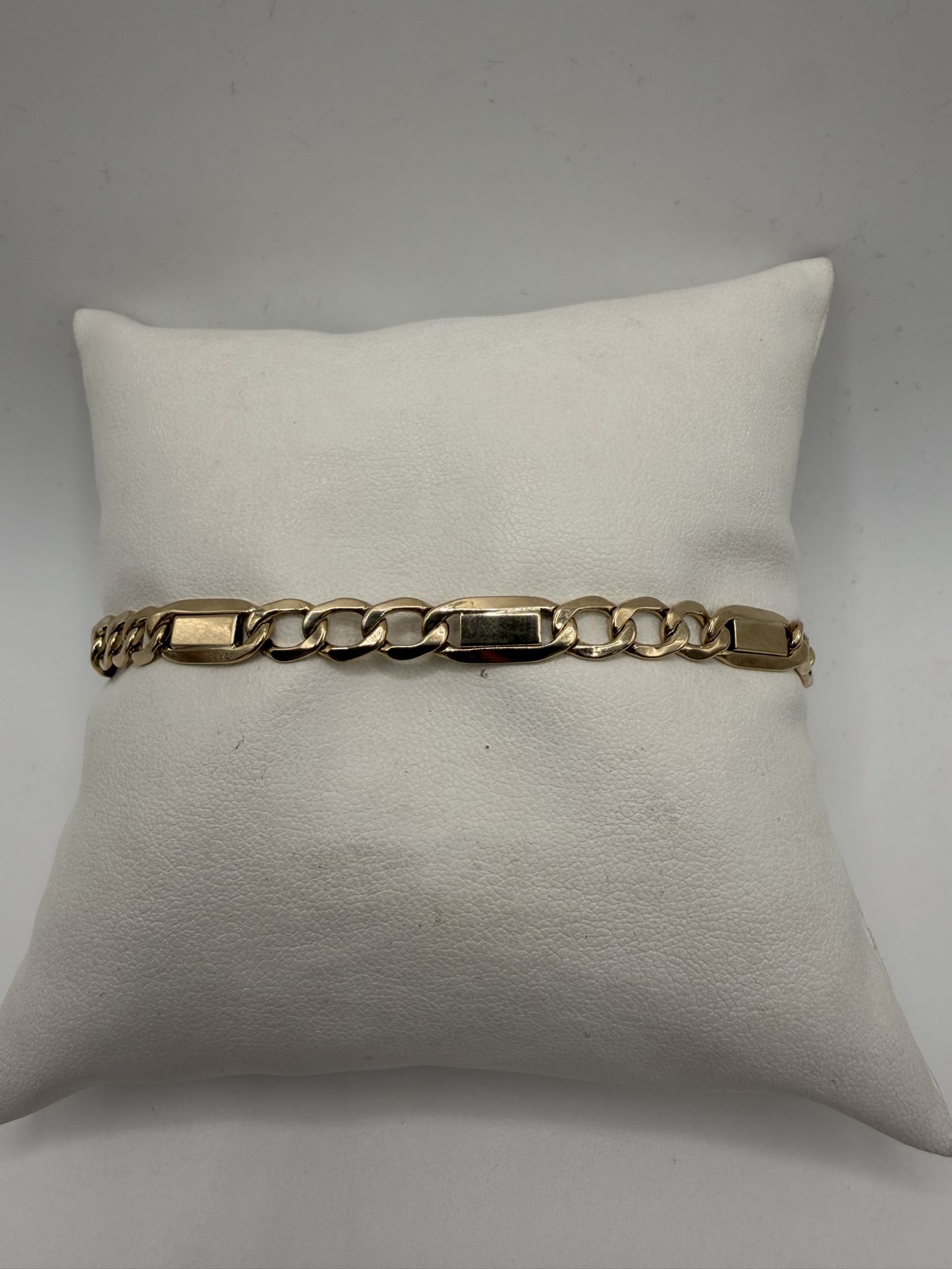 10kt Yellow Gold Bracelet