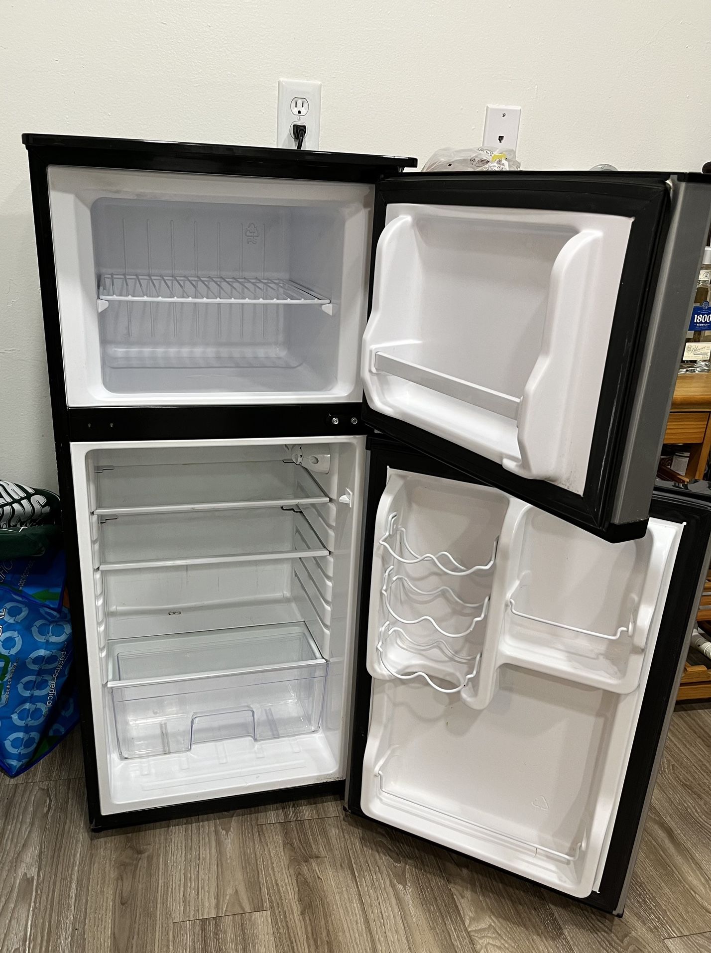 Magic Chef 4.5 Cu Ft for Sale in Claremont, CA OfferUp