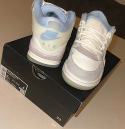 Jordan Kids' Grade School 4 RM Shoes