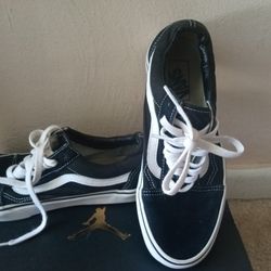 Size 8 Ladies Vans