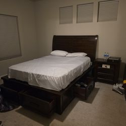 Hudson Queen Pecan Storage Platform 