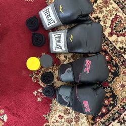 Boxing Gloves And Wrap 