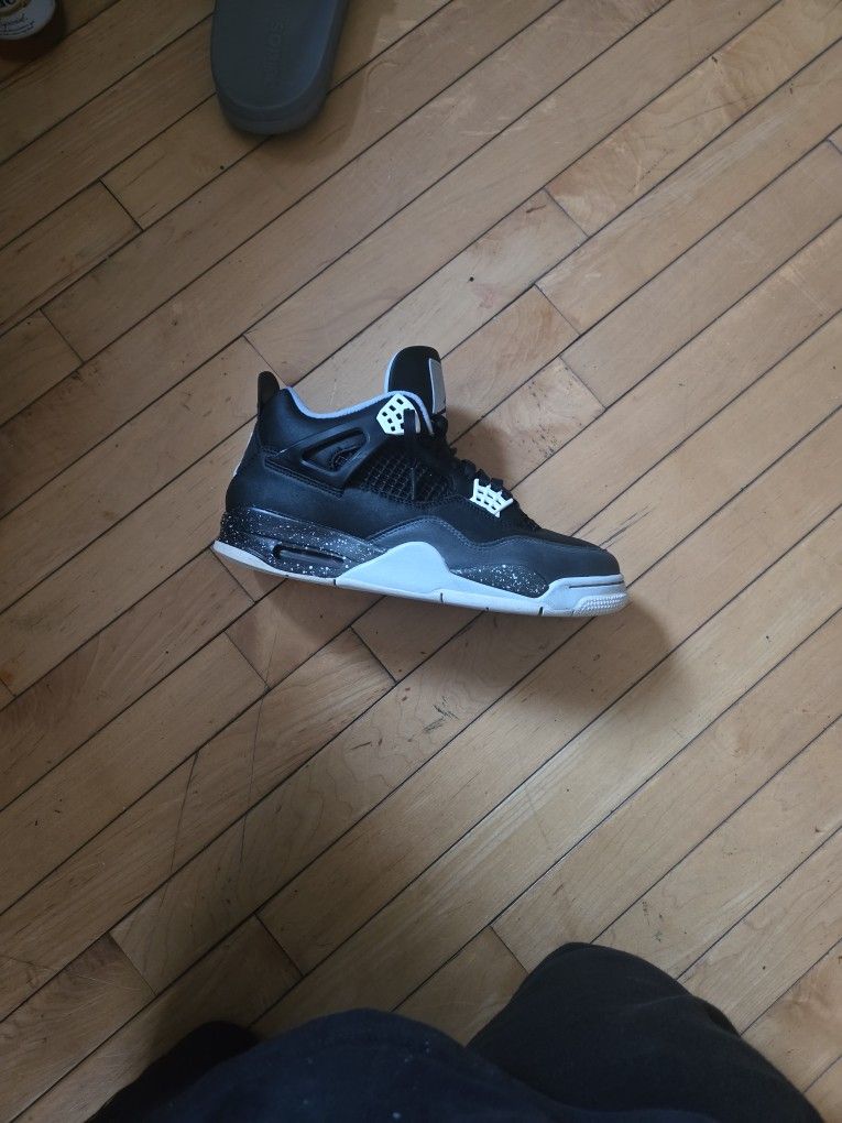 Jordan 4 Fear