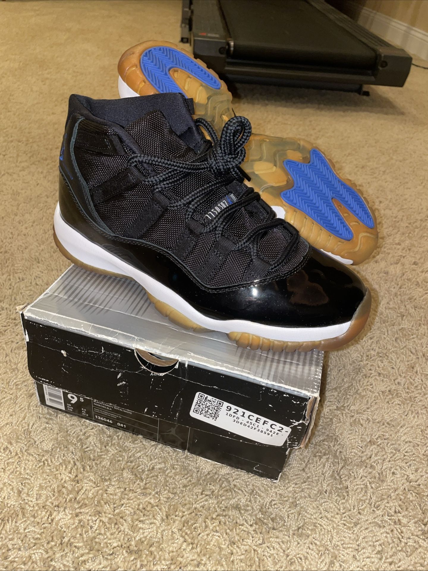 Jordan 11 Spacejam