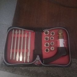 Vintage 15 Piece Ratchet Set 