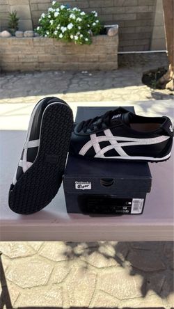 Onitsuka Tiger Black White Sneakers size 7 (men , 8.5( women