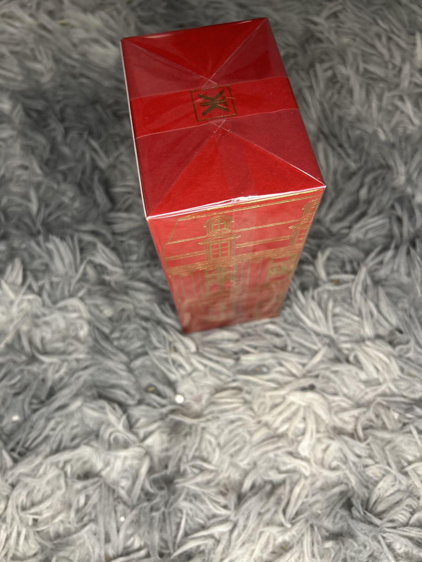 Baccarat Rogue 250 Collectibles & Art