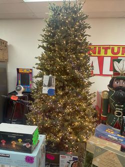 Pre-Lit Artificial Christmas Tree 12ft