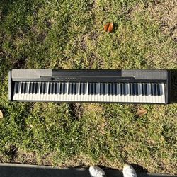 Casio CDP-100 Keyboard 