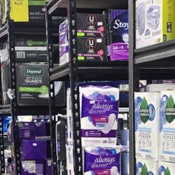 Men And Womwn Adult Diapers And Feminine Products 100 Items