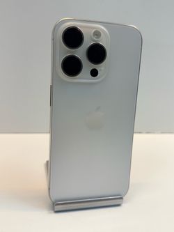 Apple iPhone 15 PRO 256gb. ( Fully Unlocked Phone )