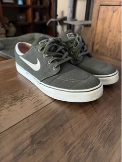 Nike SB Stefan Janoski Sz 9
