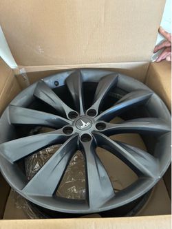 Tesla rims