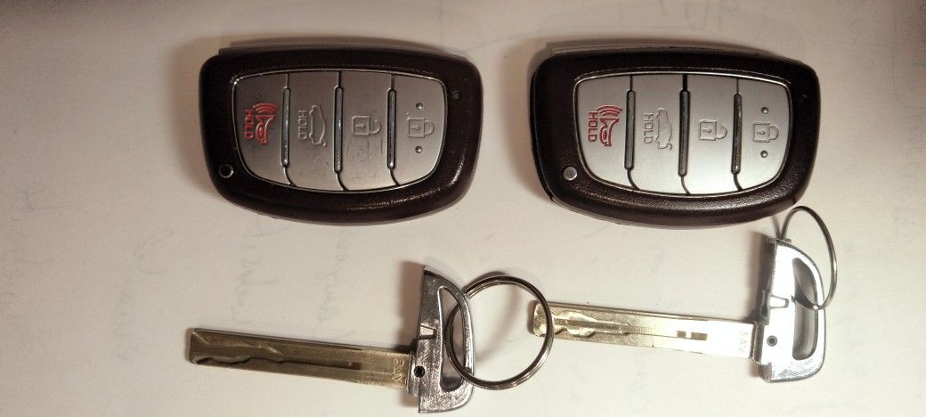 HYUNDAI SONATA OEM PREOWNED KEYLESS ENTRY REMOTE KEYFOB MODEL FD00120