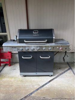 Grill- made by Nexgrill