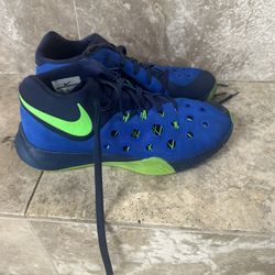 Nike Zoom Mid Basketball Shoes Men’s Size 9