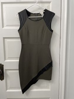 Green Dress (Medium)