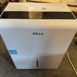 DELLA Dehumidifier
