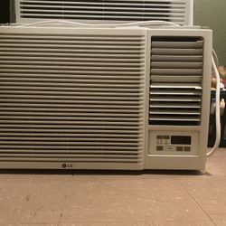 LG Air Conditioner Window Unit 