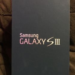 SAMSUNG GALAXY S3 Cellphone