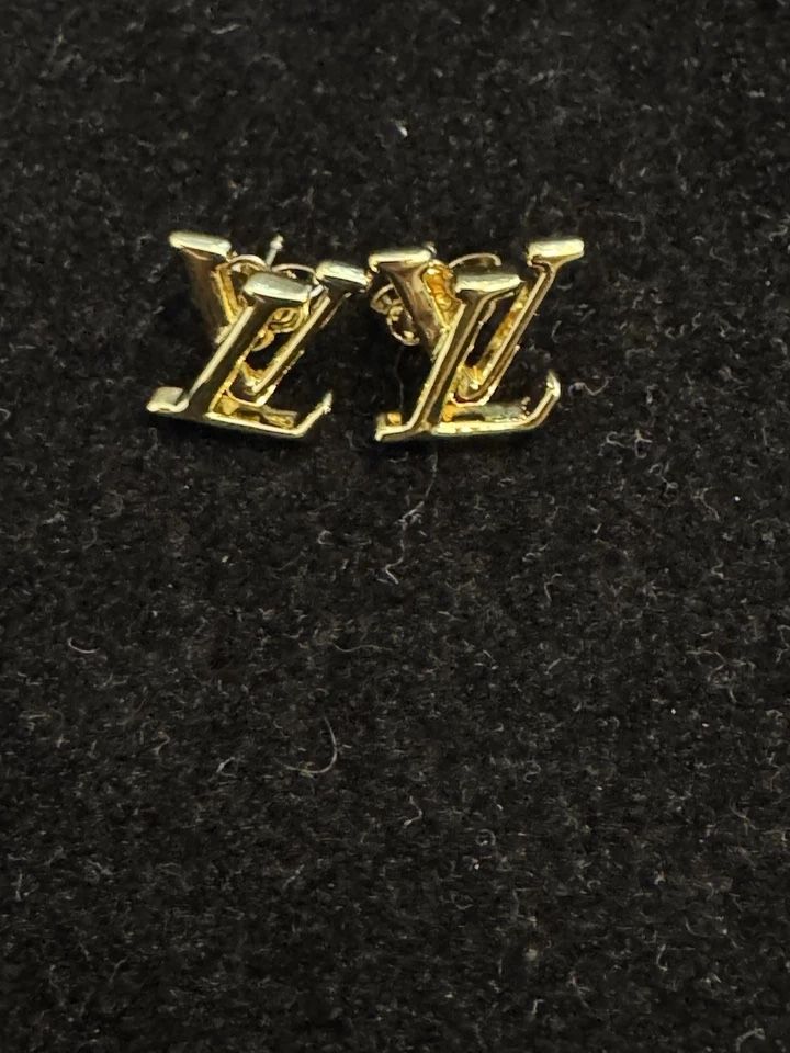 Auth Nice Louis Vuitton Gold Tone Small Stud Iconic Earrings NICE