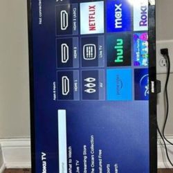 32 Inch Roku TV With Remote 