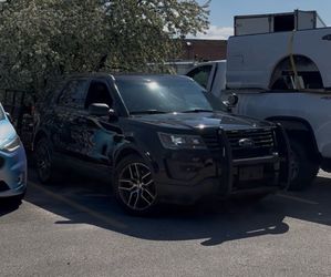 2016 Ford Explorer
