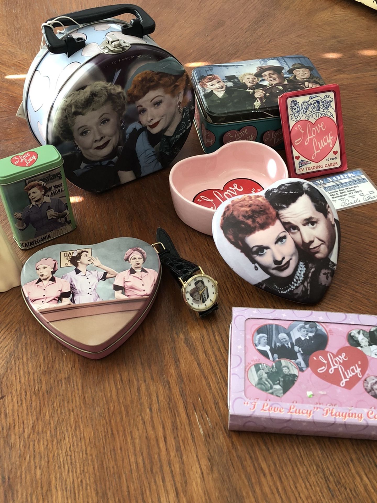 I love Lucy collectibles. Miscellaneous items