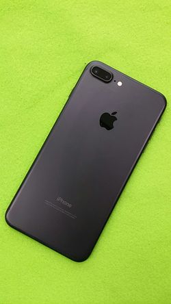iPhone 7+ Black 32gb Unlocked