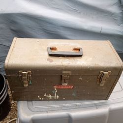 Craftsman tool box