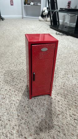 Mini red locker