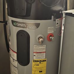 A.O. SMITH SIGNATURE ELECTRIC WATER HEATER WITH HEAT PUMP....50 GALLON....$ 500