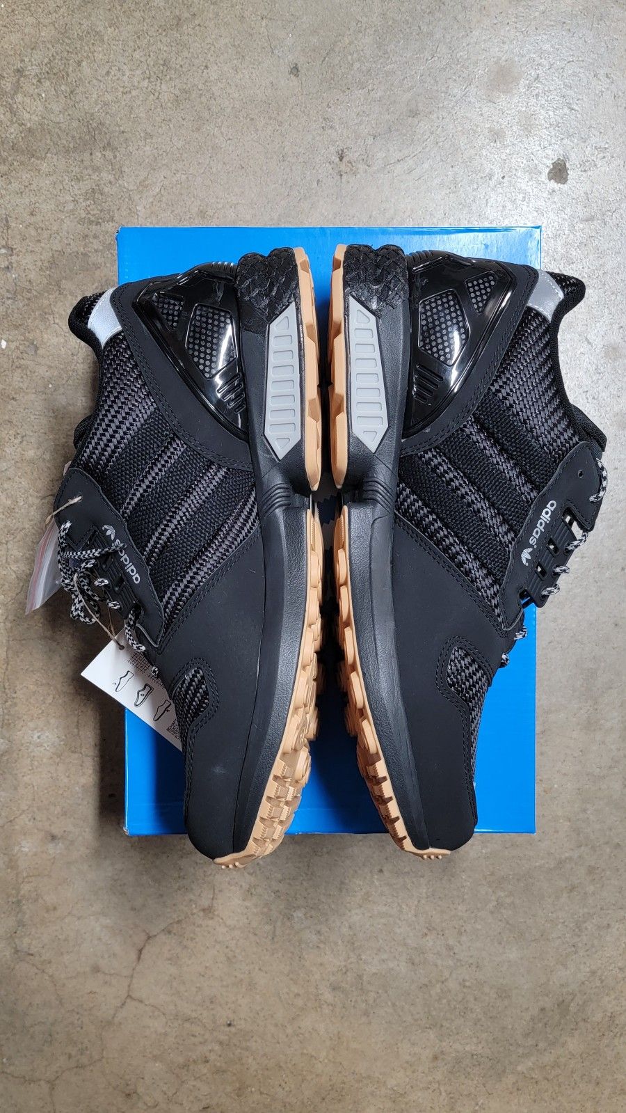 Adidas ZX 8000 X Undefeated Neighborhood