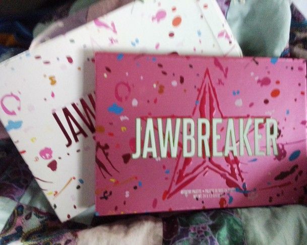 Jeffree Star Cosmetics Jawbreaker Eyeshadow Palette