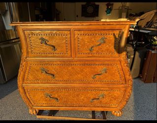Well-made Designer Chest