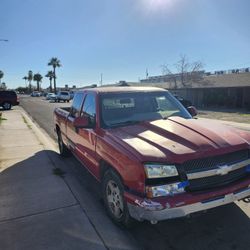 Troca Chevrolet 2005. $2500  0bo.