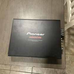Pioneer 1000 Watt 4 Channel Amplifier