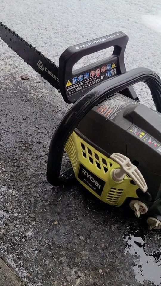 Newer Ryobi 3818 18"bar Chainsaw