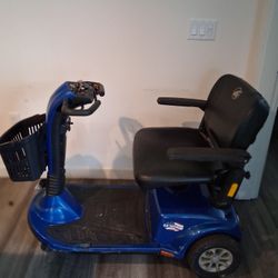 Mobility     SCOOTER  (MUST GO)