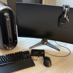 Alienware R10 Fully Functional | Astro A40 Headset And Mix Amp | Steelseries Keyboard | HyperX Pulsefire Dart Mouse | MSI 165hrtz Monitor 