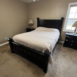Four Piece Bedroom Set With Box Spring