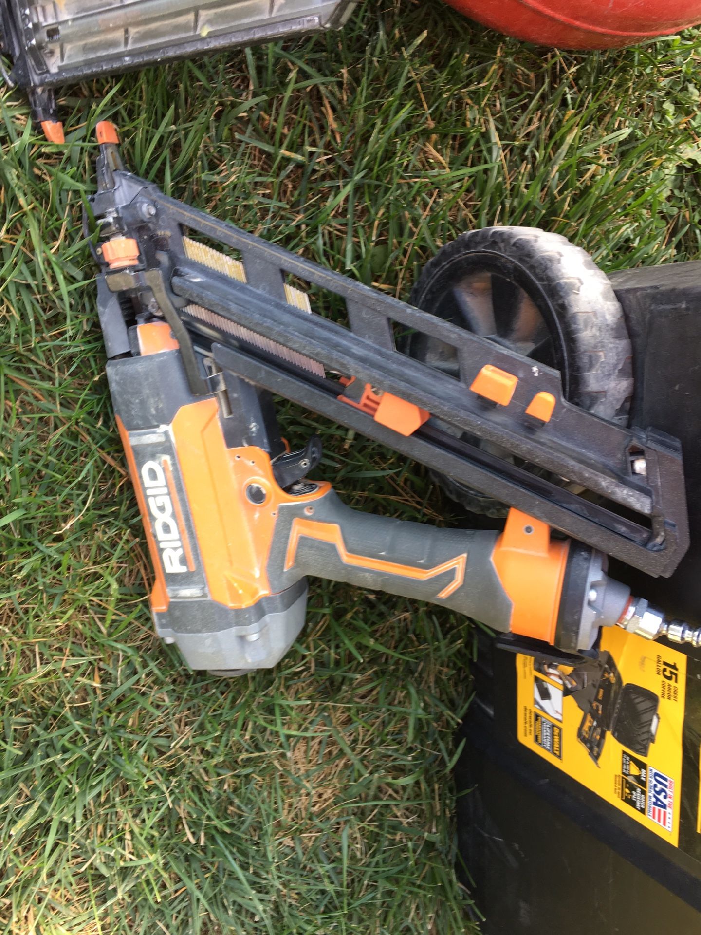 Rigid nail gun