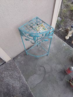 Plant Stand Metal