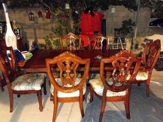 Mohagony Antique  extendable table