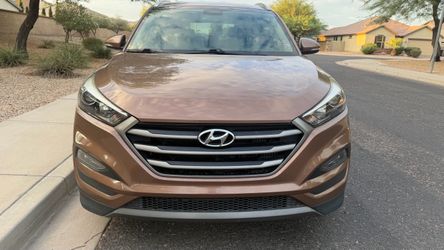 2016 Hyundai Tucson clean title
