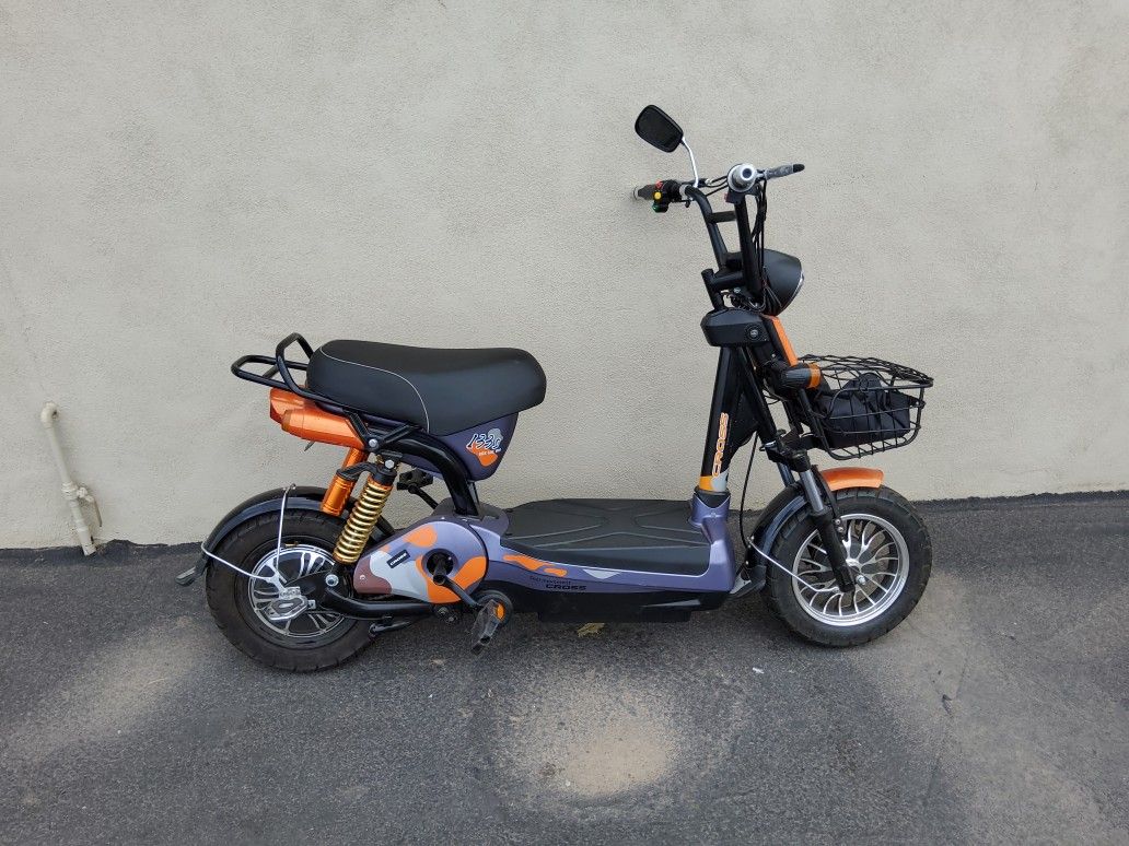 Cross E Bike/Scooter