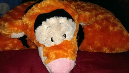 Tigger pillow Pet.