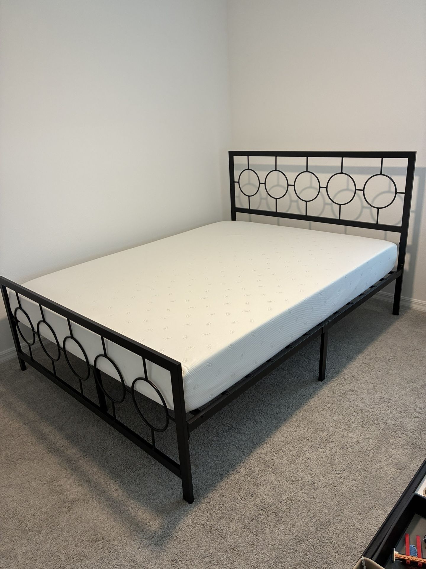 Like New - Queen Size Metal Bed Frame and Queen Mattress