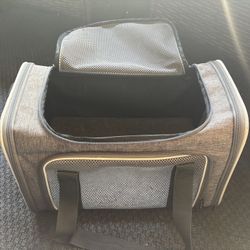 Petisfam Pet Carrier