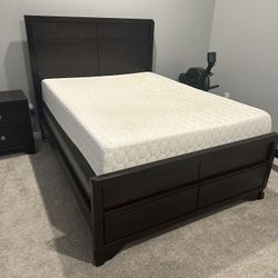 Complete Queen Bedroom Furniture Set